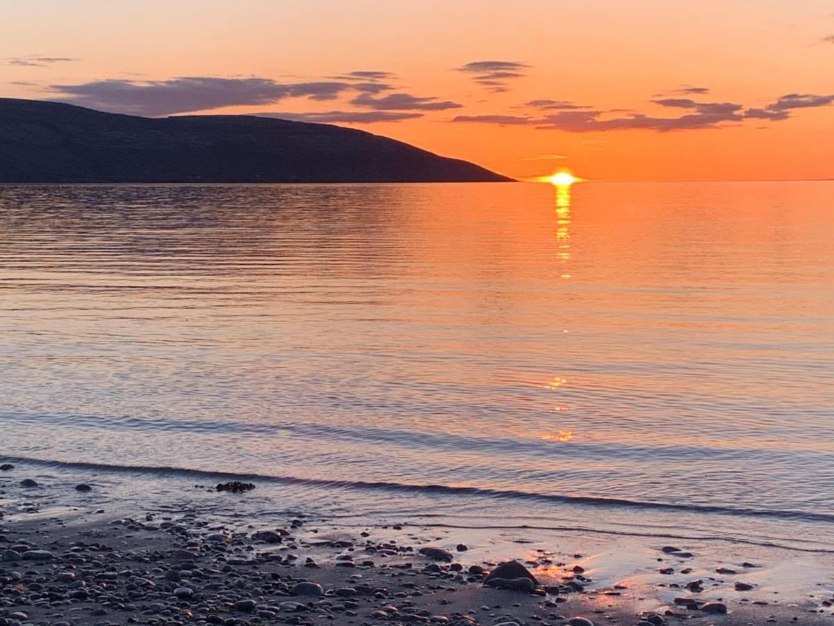 Burren Court Lodge Ballyvaughan Bagian luar foto