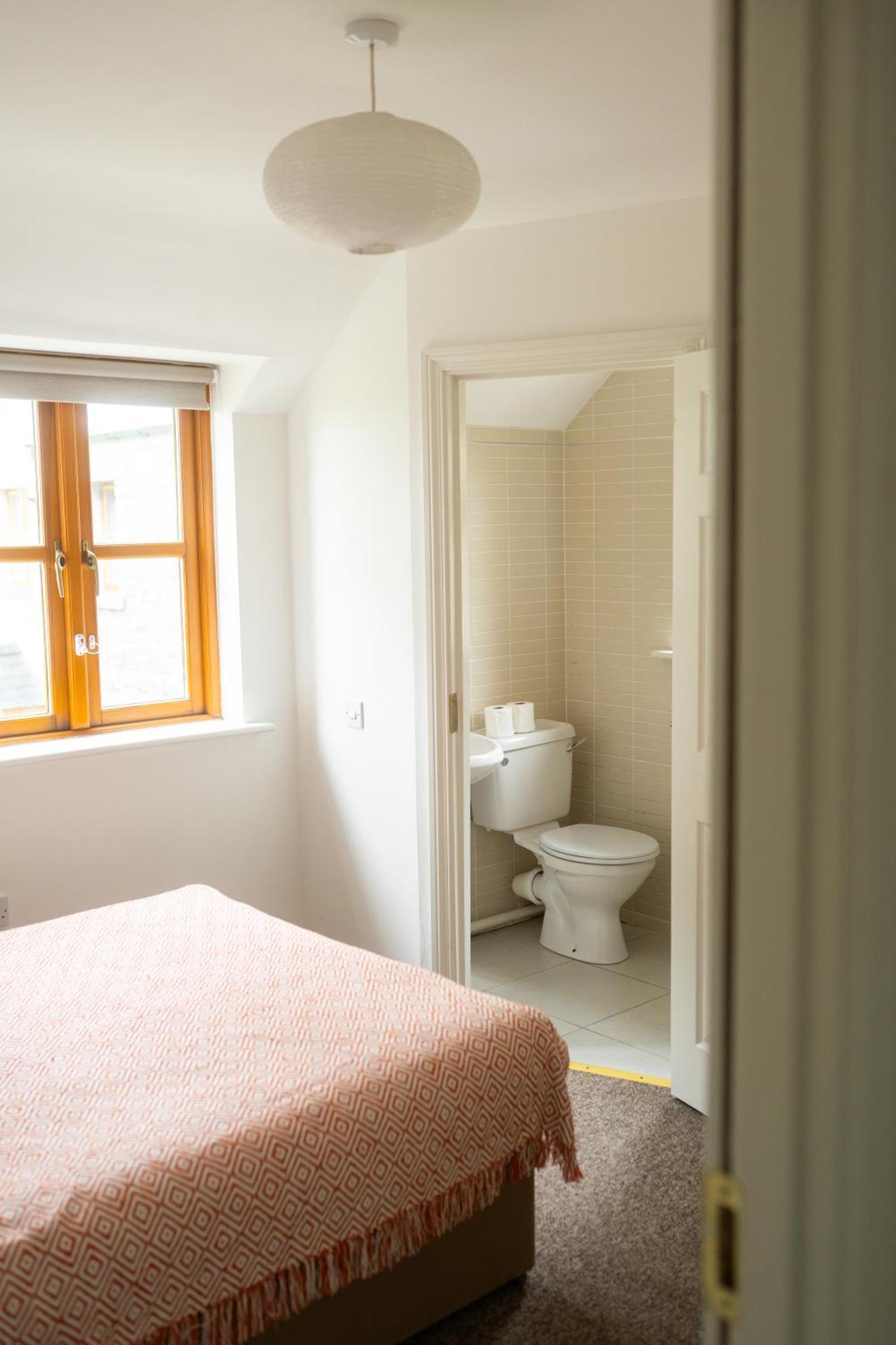 Burren Court Lodge Ballyvaughan Bagian luar foto