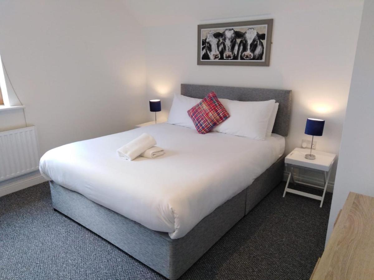 Burren Court Lodge Ballyvaughan Bagian luar foto